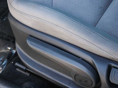 Used 2019 Hyundai Elantra Value Edition image 23