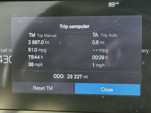 Certified 2023 Volvo XC60 T8 Plus w/ Protection Package Premier AWD/4WD image 12
