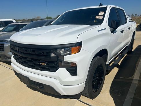 Used 2023 Chevrolet Silverado 1500 Custom image 13