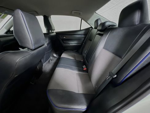 Used 2017 Toyota Corolla SE image 28