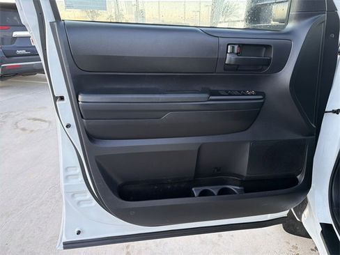 Used 2021 Toyota Tundra SR image 9