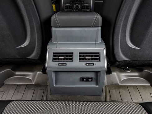 Used 2024 INEOS Grenadier Trialmaster Edition image 30