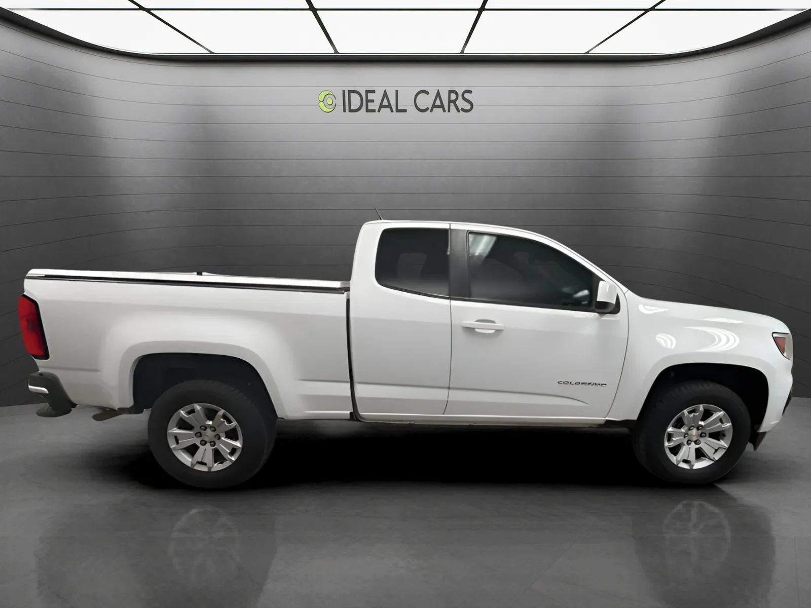 Used 2022 Chevrolet Colorado LT w/ Fleet Safety Package RWD image 4