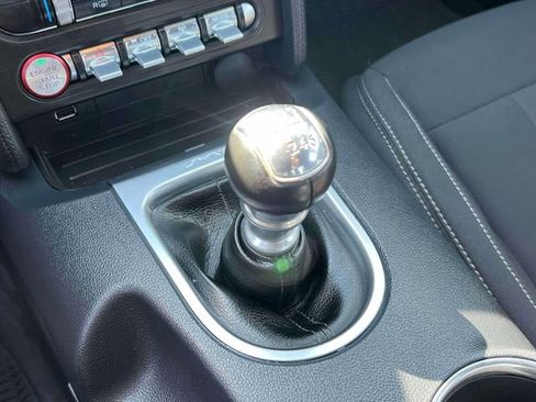 Used 2022 Ford Mustang EcoBoost w/ Equipment Group 101A image 29