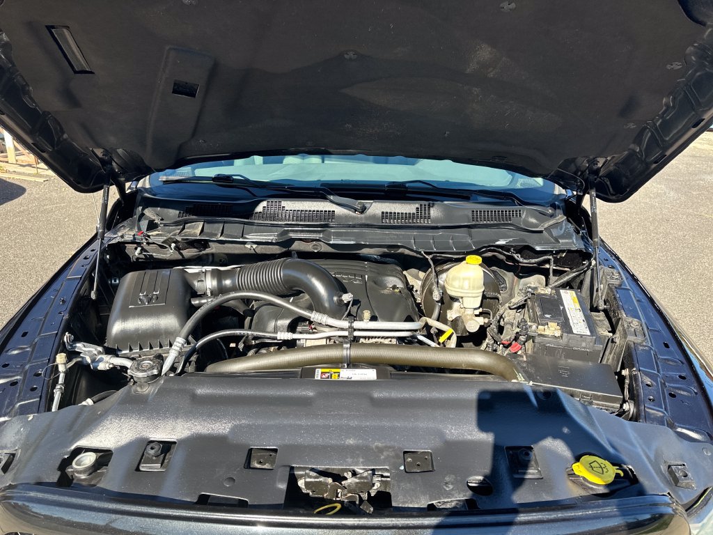 Used 2016 RAM 1500 Express AWD/4WD image 10