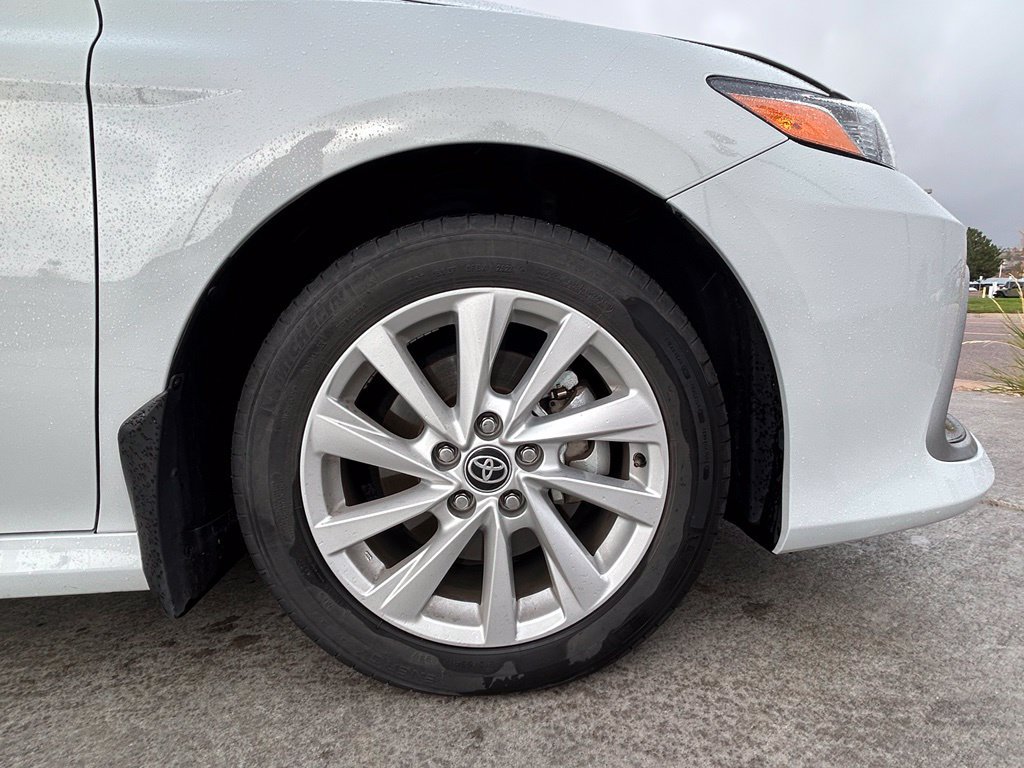 Used 2024 Toyota Camry LE AWD/4WD image 34