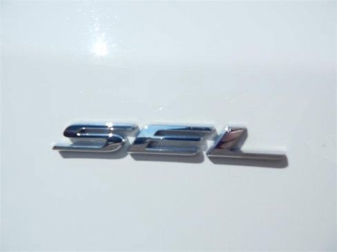 Used 2023 Ford Edge SEL image 10