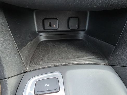 Used 2018 Chevrolet Equinox LT AWD/4WD image 31