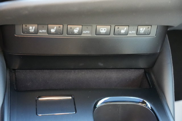 Used 2024 Lexus ES 350 F Sport w/ Accessory Package (Z2) FWD image 39