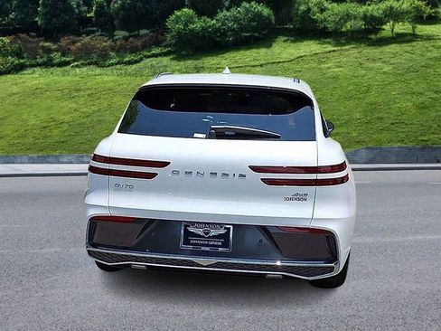 New 2026 Genesis GV70 2.5T Advanced image 7