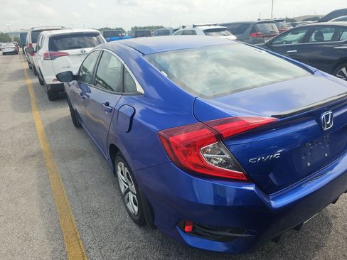 Used 2020 Honda Civic Sport image 6
