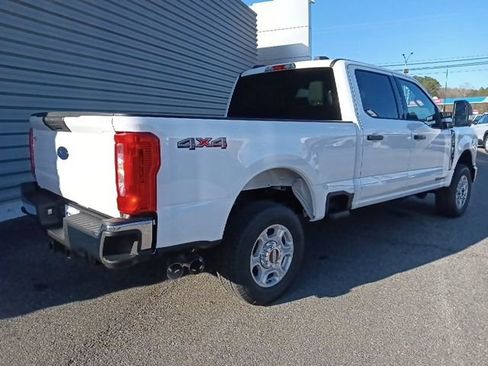 New 2026 Ford F250 XLT image 3