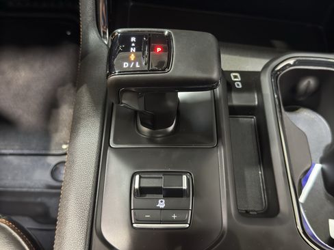 Used 2023 GMC Sierra 1500 AT4 w/ AT4 Premium Package AWD/4WD image 37