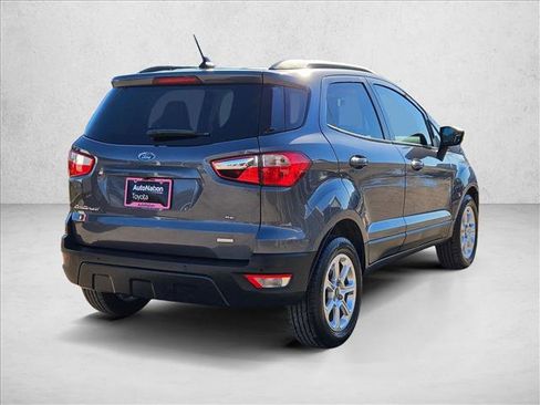 Used 2018 Ford EcoSport SE image 5