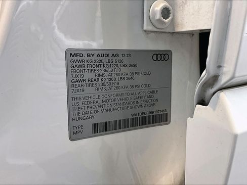 Used 2024 Audi Q3 2.0T Premium AWD/4WD image 34