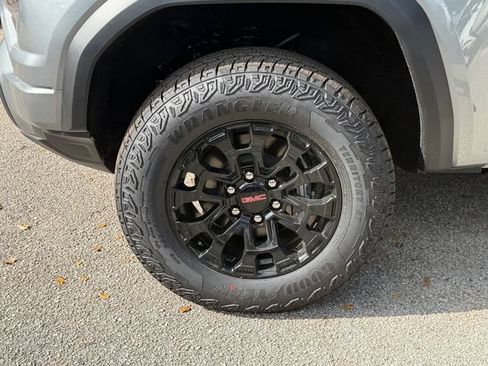 New 2026 GMC Canyon Elevation w/ Convenience Package RWD image 11