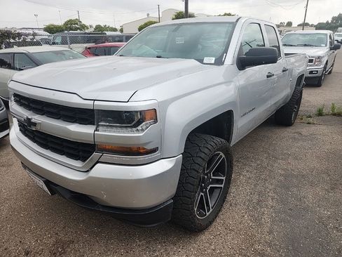 Used 2017 Chevrolet Silverado 1500 Custom w/ LPO, Black Pack AWD/4WD image 4