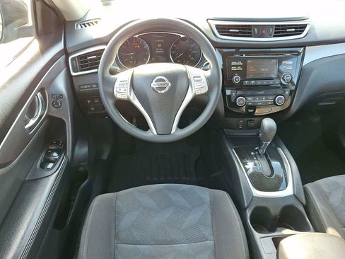 Used 2016 Nissan Rogue SV AWD/4WD image 12