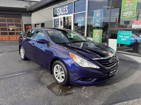 Used 2011 Hyundai Sonata GLS image 3