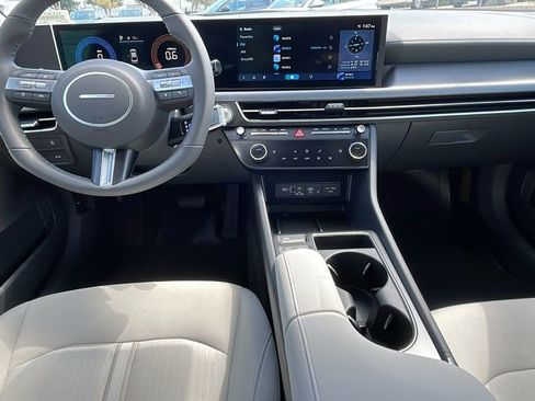 New 2026 Hyundai Sonata SEL image 17