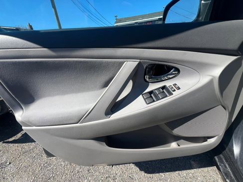 Used 2007 Toyota Camry LE image 8