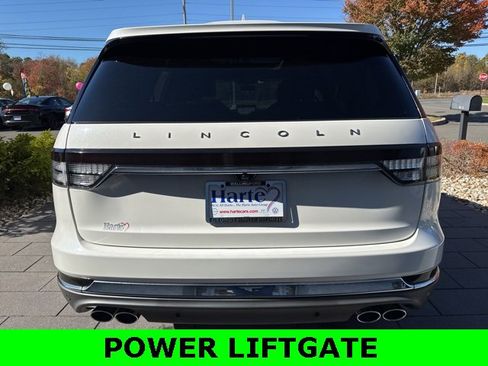Used 2022 Lincoln Aviator AWD w/ Premium Package image 6