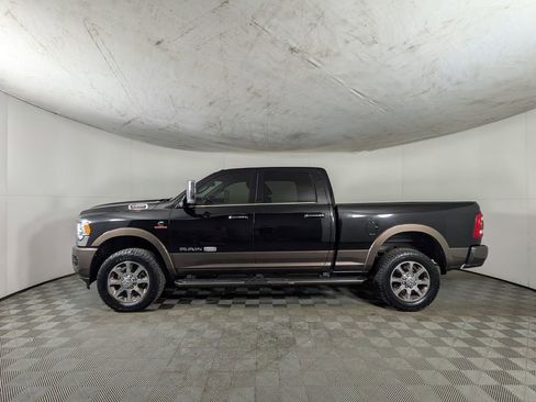Used 2022 RAM 2500 Limited image 3