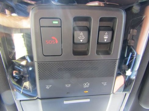 Used 2025 Mitsubishi Outlander SEL AWD/4WD image 39