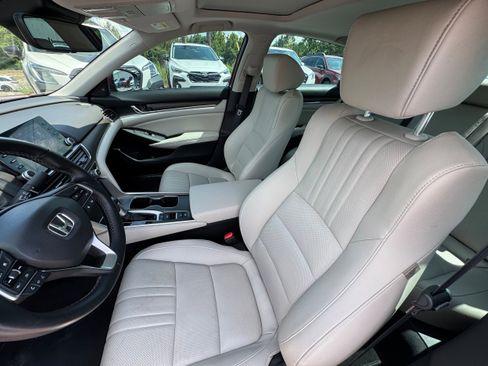Used 2021 Honda Accord EX-L image 7