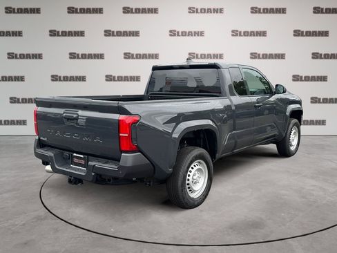 Used 2026 Toyota Tacoma SR w/ SR Upgrade Package AWD/4WD image 5