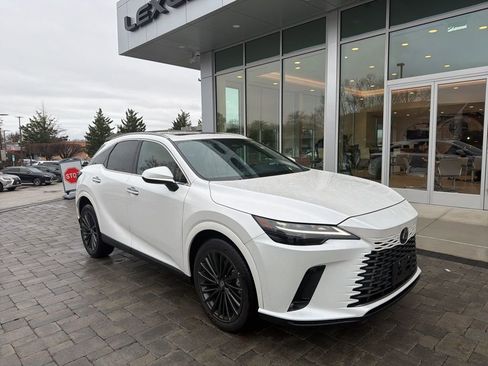 Used 2024 Lexus RX 350 Premium w/ Cold Area Package image 2