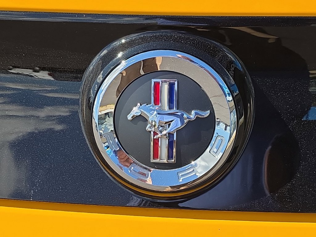 Used 2013 Ford Mustang Boss 302 RWD image 19