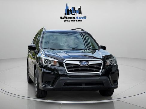 Used 2019 Subaru Forester Premium AWD/4WD image 2
