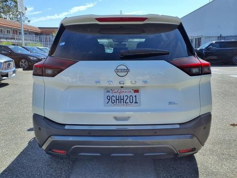 Used 2023 Nissan Rogue SL w/ SL Premium Package FWD image 19