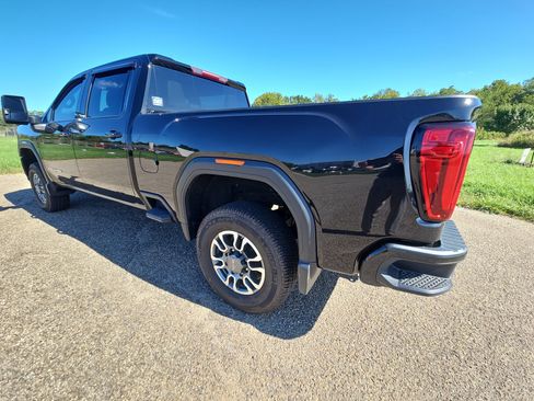 Used 2022 GMC Sierra 3500 AT4 AWD/4WD image 8