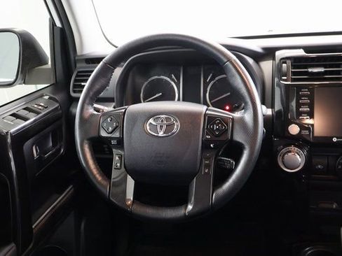 Certified 2024 Toyota 4Runner TRD Off-Road Premium w/ Moonroof Package AWD/4WD image 15