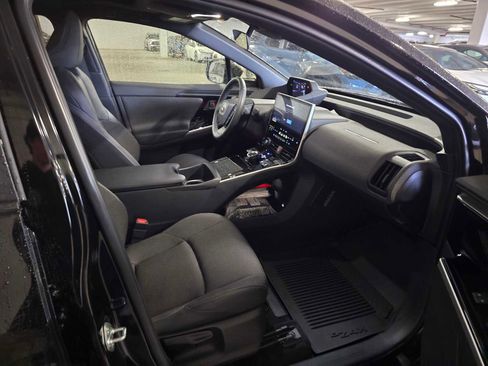 Used 2024 Toyota bZ4X XLE w/ Weather Package image 11