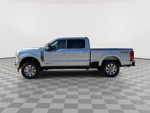 Used 2023 Ford F250 Lariat w/ Tow Technology Package image 2