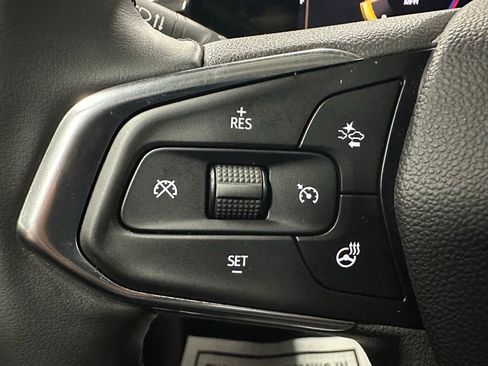 Used 2024 Chevrolet TrailBlazer LT w/ Convenience Package AWD/4WD image 19