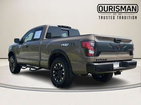 Used 2020 Nissan Titan PRO-4X AWD/4WD image 4