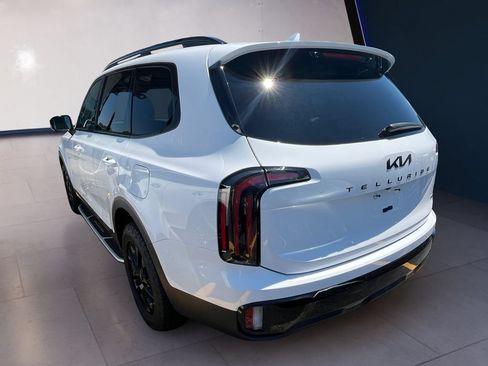 Used 2025 Kia Telluride SX Prestige X-Pro AWD/4WD image 2