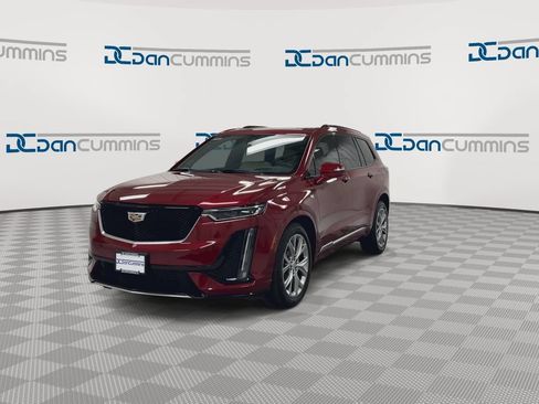 Used 2020 Cadillac XT6 Sport AWD/4WD image 4