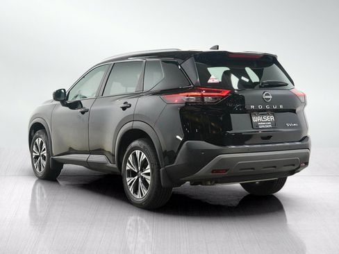 Used 2023 Nissan Rogue SV w/ SV Premium B Package AWD/4WD image 3