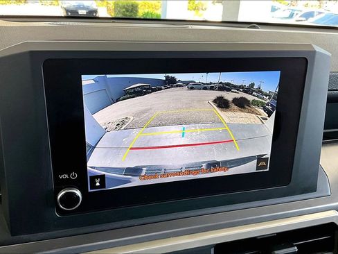 Certified 2025 Toyota Tacoma TRD Off-Road image 15