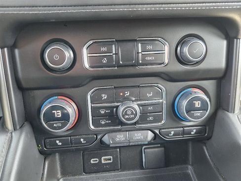 Used 2023 Chevrolet Tahoe LT image 10