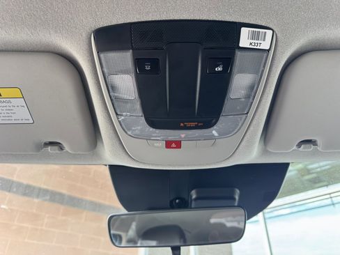 Used 2024 Kia Niro EX image 25