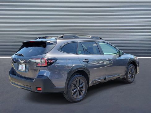 Certified 2025 Subaru Outback Onyx Edition XT w/ Popular Package #2 image 3