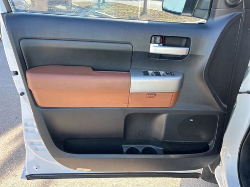 Used 2007 Toyota Tundra Limited image 18
