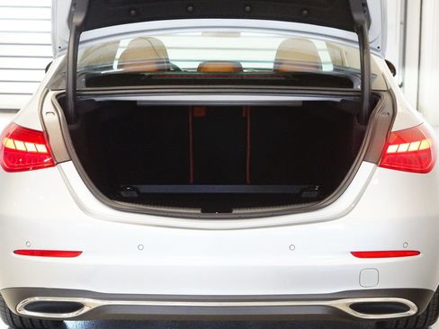 Used 2023 Mercedes-Benz C 300 4MATIC Sedan image 28