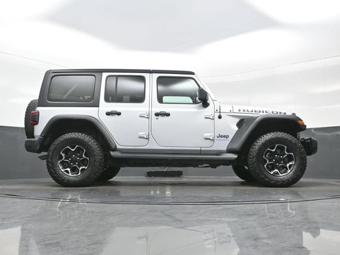 Used 2023 Jeep Wrangler Unlimited Rubicon 4xe AWD/4WD image 32